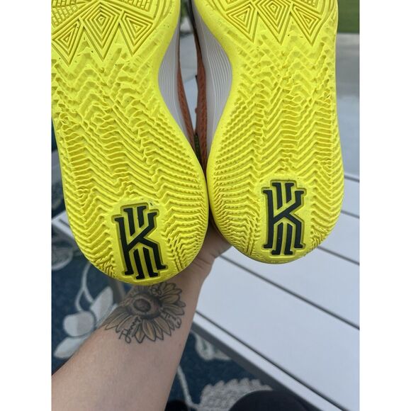 Size 10 - Nike Kyrie Flytrap 6 Orange Trance Yellow Strike main image 4